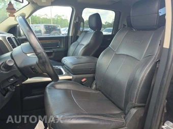 2017 Ram 1500 Laramie Crew Cab Short Bed - miniatura 3