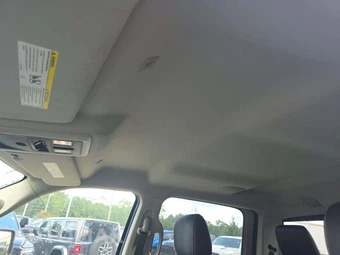 2017 Ram 1500 Laramie Crew Cab Short Bed - miniatura 8
