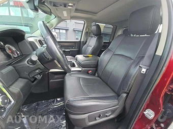 2017 Ram 1500 Laramie Crew Cab Short Bed - miniatura 3