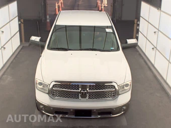 2017 Ram 1500 Laramie Crew Cab Short Bed – miniatura 2
