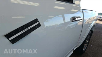 2017 Ram 1500 Laramie Crew Cab Short Bed – miniatura 26