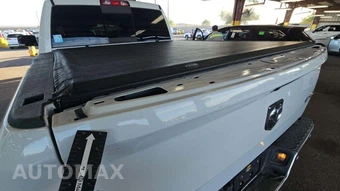 2017 Ram 1500 Laramie Crew Cab Short Bed – miniatura 39