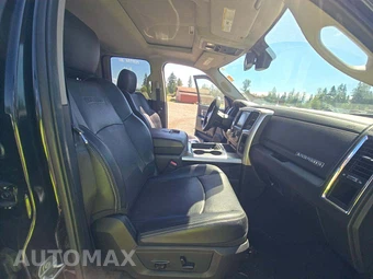 2017 Ram 1500 Laramie Extended Cab Medium Bed - miniatura 15