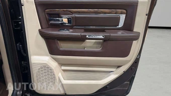 2017 Ram 1500 Laramie Longhorn Crew Cab Medium Bed - miniatura 11
