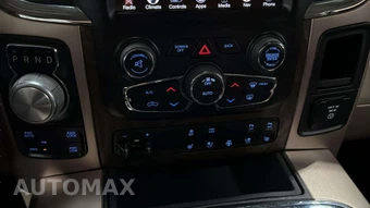 2017 Ram 1500 Laramie Longhorn Crew Cab Medium Bed - miniatura 27