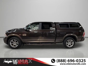 2017 Ram 1500 Laramie Longhorn Crew Cab Medium Bed - miniatura 6