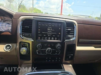 2017 Ram 1500 Laramie Longhorn Crew Cab Short Bed - miniatura 10