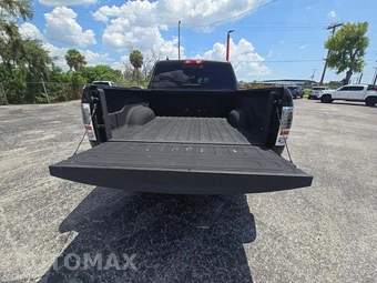 2017 Ram 1500 Laramie Longhorn Crew Cab Short Bed - miniatura 14