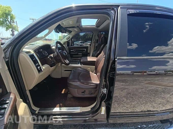 2017 Ram 1500 Laramie Longhorn Crew Cab Short Bed - miniatura 6
