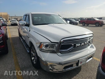 2017 Ram 1500 Limited Crew Cab Medium Bed – miniatura 3