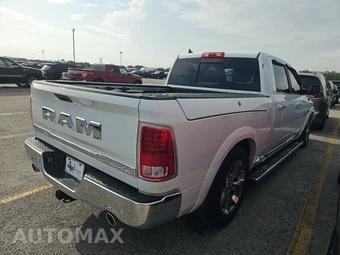 2017 Ram 1500 Limited Crew Cab Medium Bed – miniatura 4