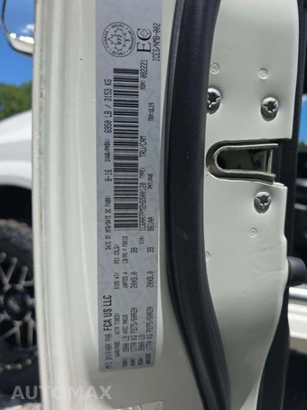 2017 Ram 1500 Limited Crew Cab Short Bed - miniatura 5