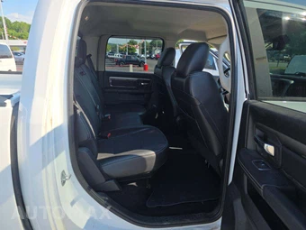 2017 Ram 1500 Night Crew Cab Short Bed - miniatura 13