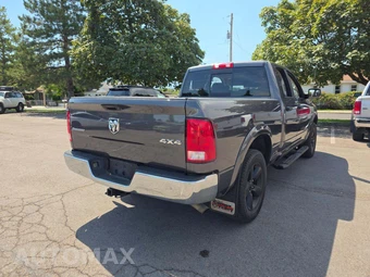 2017 Ram 1500 Outdoorsman Extended Cab Medium Bed - miniatura 3