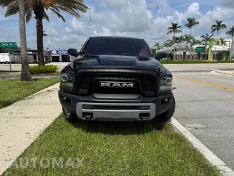 2017 Ram 1500 Rebel Crew Cab Short Bed - miniatura 3