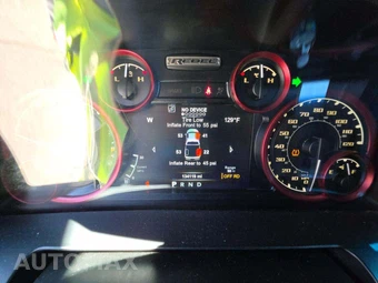 2017 Ram 1500 Rebel Crew Cab Short Bed - miniatura 9