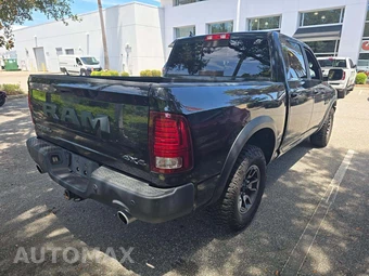 2017 Ram 1500 Rebel Crew Cab Short Bed - miniatura 3