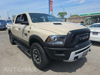 2017 Ram 1500 Rebel Crew Cab Short Bed - miniatura 4