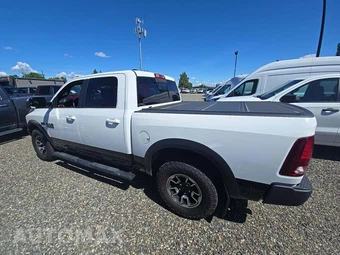 2017 Ram 1500 Rebel Crew Cab Short Bed - miniatura 2