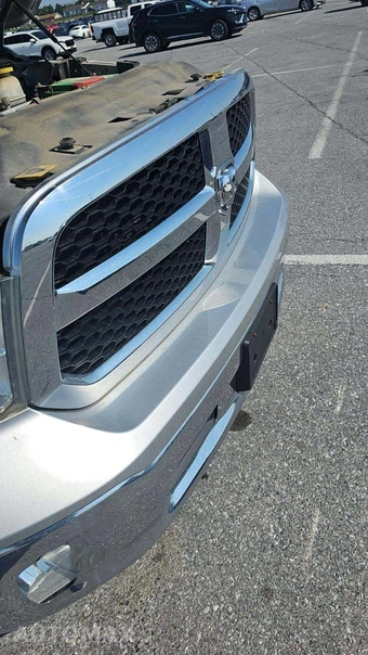 2017 Ram 1500 SLT Crew Cab Short Bed – miniatura 33