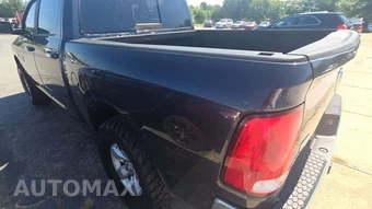 2017 Ram 1500 SLT Crew Cab Short Bed – miniatura 21