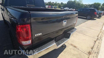 2017 Ram 1500 SLT Crew Cab Short Bed – miniatura 23