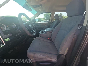 2017 Ram 1500 SLT Crew Cab Short Bed – miniatura 7