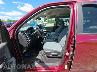 2017 Ram 1500 SLT Crew Cab Short Bed - miniatura 3