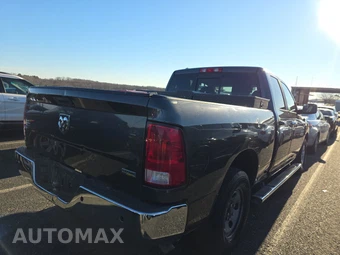 2017 Ram 1500 SLT Extended Cab Medium Bed – miniatura 4