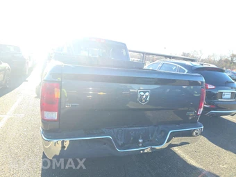 2017 Ram 1500 SLT Extended Cab Medium Bed – miniatura 5