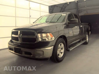 2017 Ram 1500 SLT Extended Cab Medium Bed