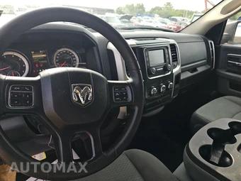 2017 Ram 1500 SLT Extended Cab Medium Bed – miniatura 11