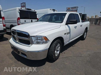 2017 Ram 1500 SLT Extended Cab Medium Bed