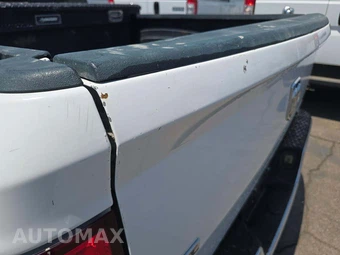 2017 Ram 1500 SLT Extended Cab Medium Bed - miniatura 28