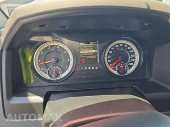 2017 Ram 1500 SLT Extended Cab Medium Bed - miniatura 9