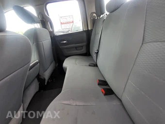 2017 Ram 1500 SLT Extended Cab Medium Bed – miniatura 25
