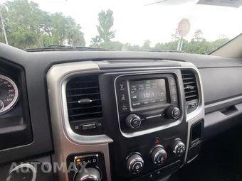 2017 Ram 1500 SLT Extended Cab Medium Bed – miniatura 33