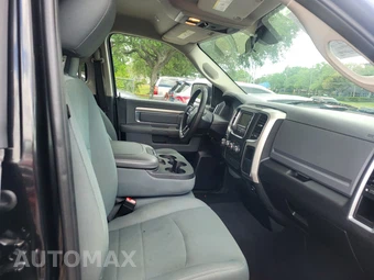 2017 Ram 1500 SLT Extended Cab Medium Bed – miniatura 8