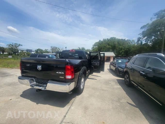 2017 Ram 1500 SLT Extended Cab Medium Bed – miniatura 88