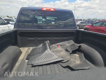 2017 Ram 1500 Special Service Crew Cab Short Bed – miniatura 16