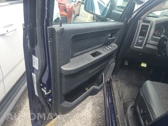 2017 Ram 1500 Special Service Crew Cab Short Bed – miniatura 9