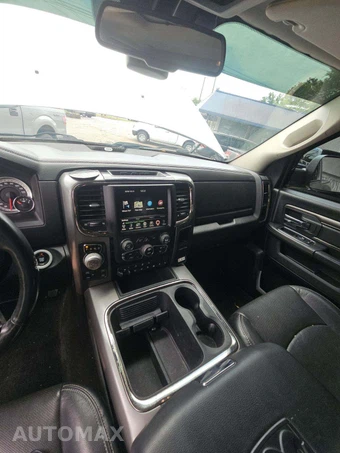 2017 Ram 1500 Sport Crew Cab Medium Bed - miniatura 10