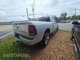 2017 Ram 1500 Sport Crew Cab Medium Bed - miniatura 3