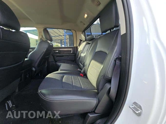2017 Ram 1500 Sport Crew Cab Short Bed - miniatura 10