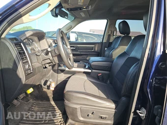 2017 Ram 1500 Sport Crew Cab Short Bed – miniatura 13