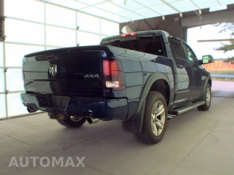 2017 Ram 1500 Sport Crew Cab Short Bed – miniatura 5