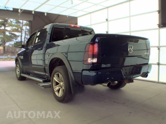 2017 Ram 1500 Sport Crew Cab Short Bed – miniatura 8