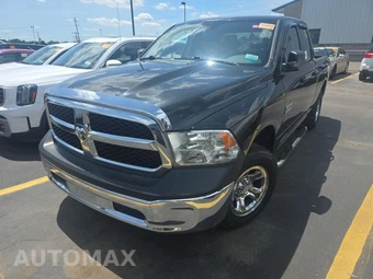 2017 Ram 1500 ST Extended Cab Medium Bed