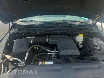 2017 Ram 1500 ST Extended Cab Medium Bed – miniatura 18