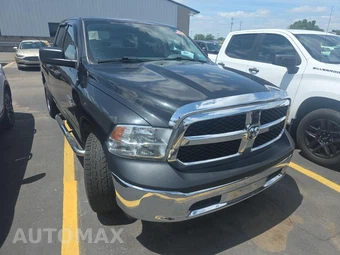 2017 Ram 1500 ST Extended Cab Medium Bed – miniatura 3